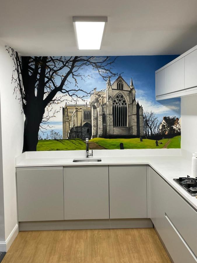 Fabulous One Bedroom Apartment In Ripon City Centre Eksteriør billede