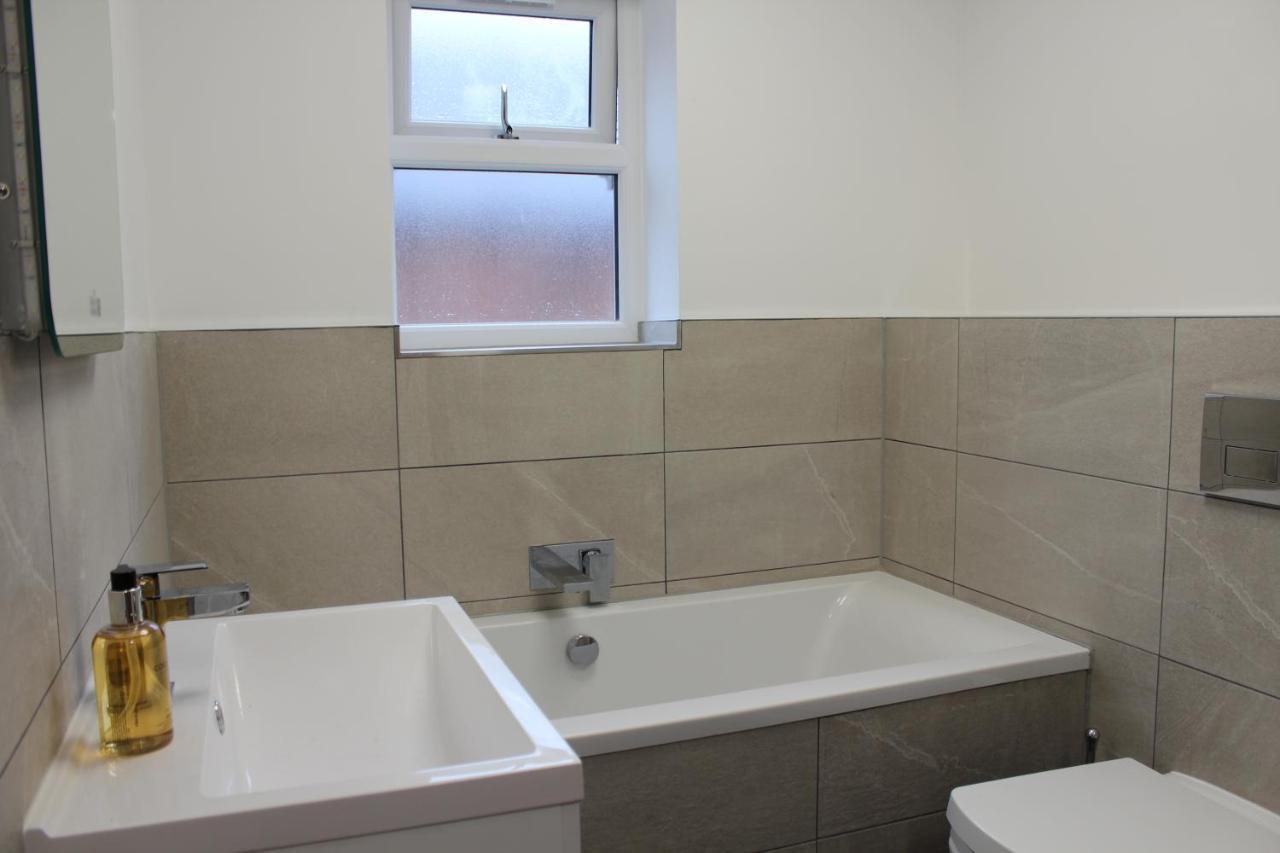 Fabulous One Bedroom Apartment In Ripon City Centre Eksteriør billede