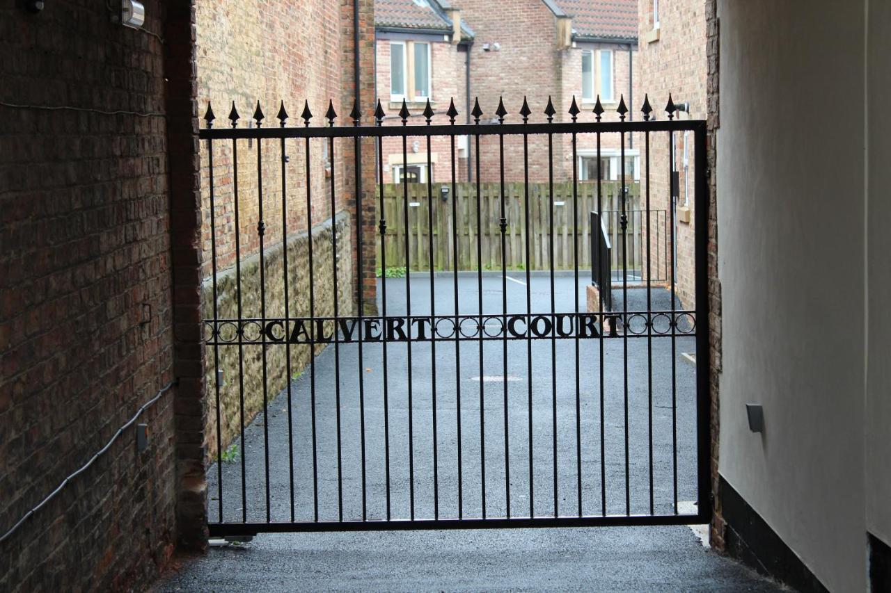 Fabulous One Bedroom Apartment In Ripon City Centre Eksteriør billede